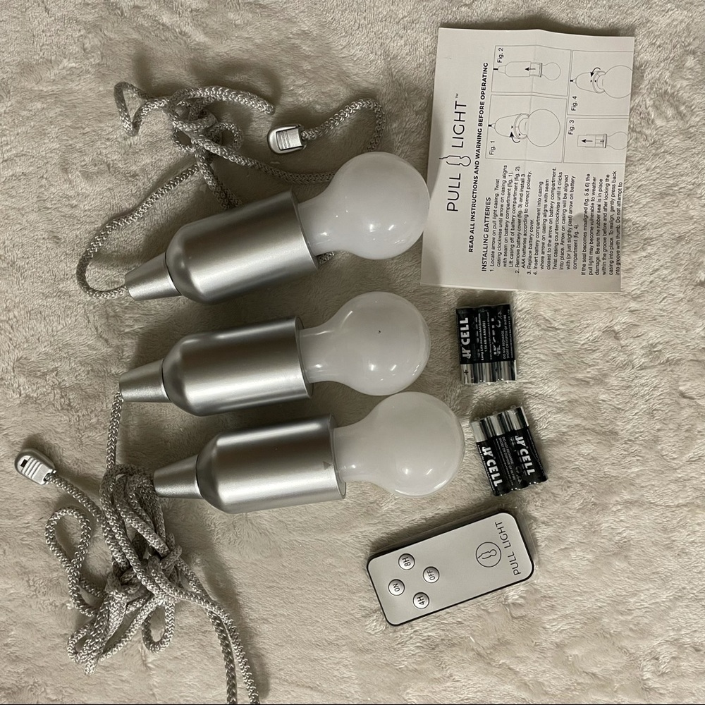 Set of 3 Pull Light Battery-Powered LED Pendant Lights silver